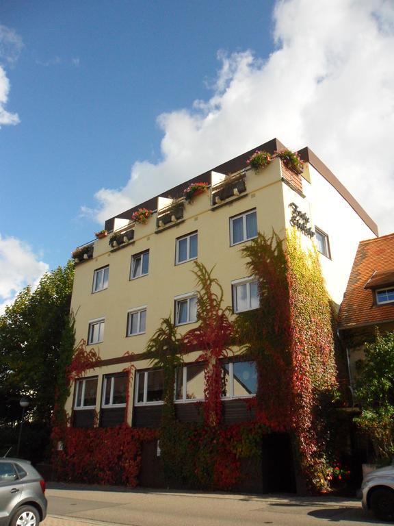 Kuner Weitzel Landgasthof Frohe Einkehr Gbr Merzhausen Ruang foto